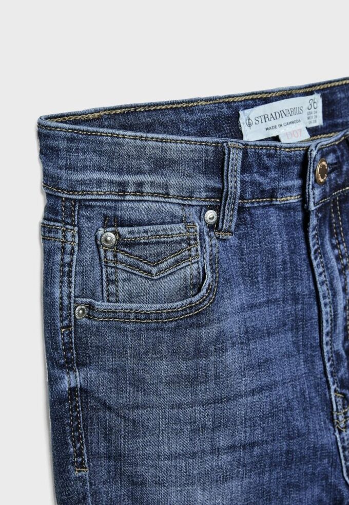 D07 Skinny jeans med normal midja D07 Skinny jeans med normal midja