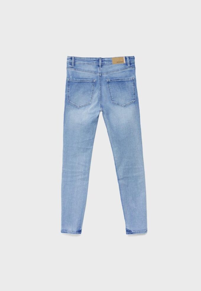 D07 Skinny jeans med normal midja
