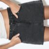 D62 Denimskort med nitar D62 Denimskort med nitar