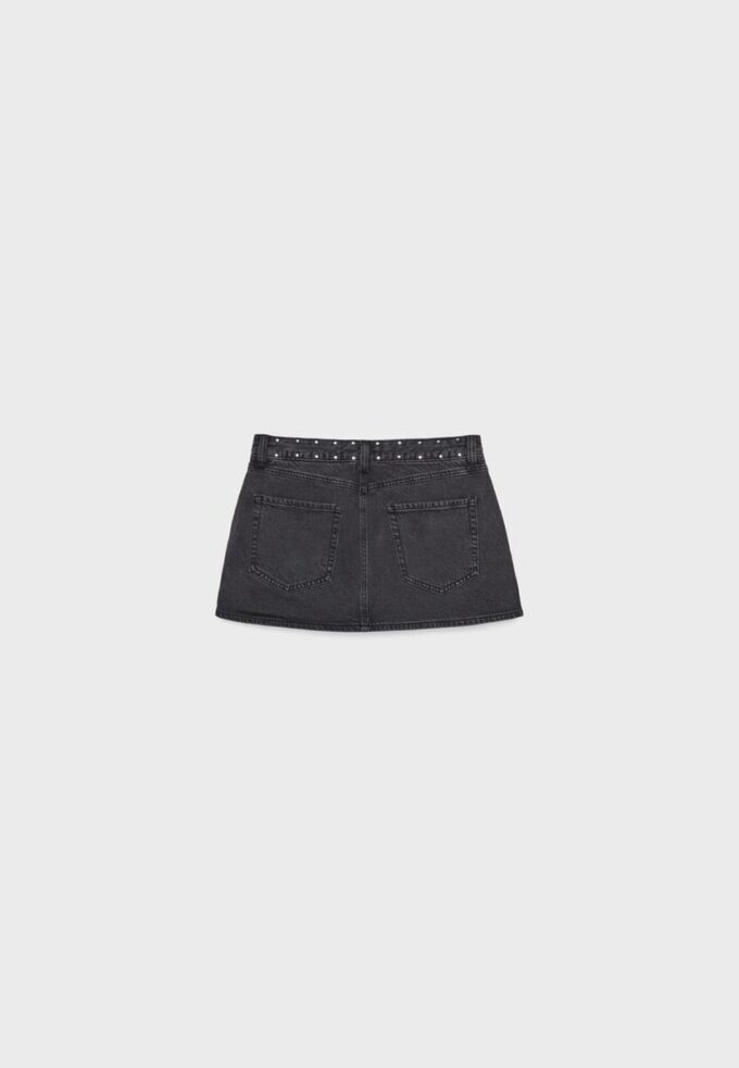D62 Denimskort med nitar D62 Denimskort med nitar