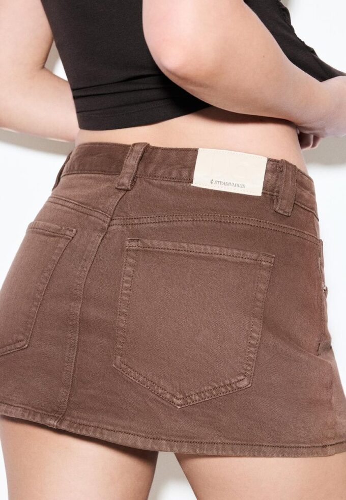 D62 Jeanskort D62 Jeanskort
