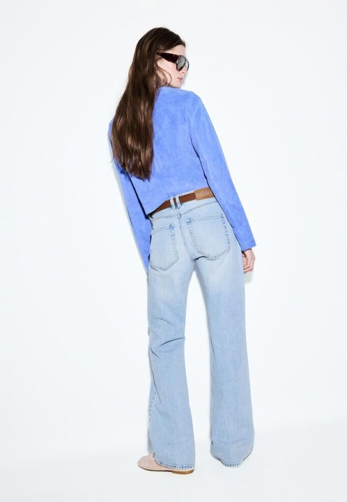 D68 Boot-Cut-jeans med bälte