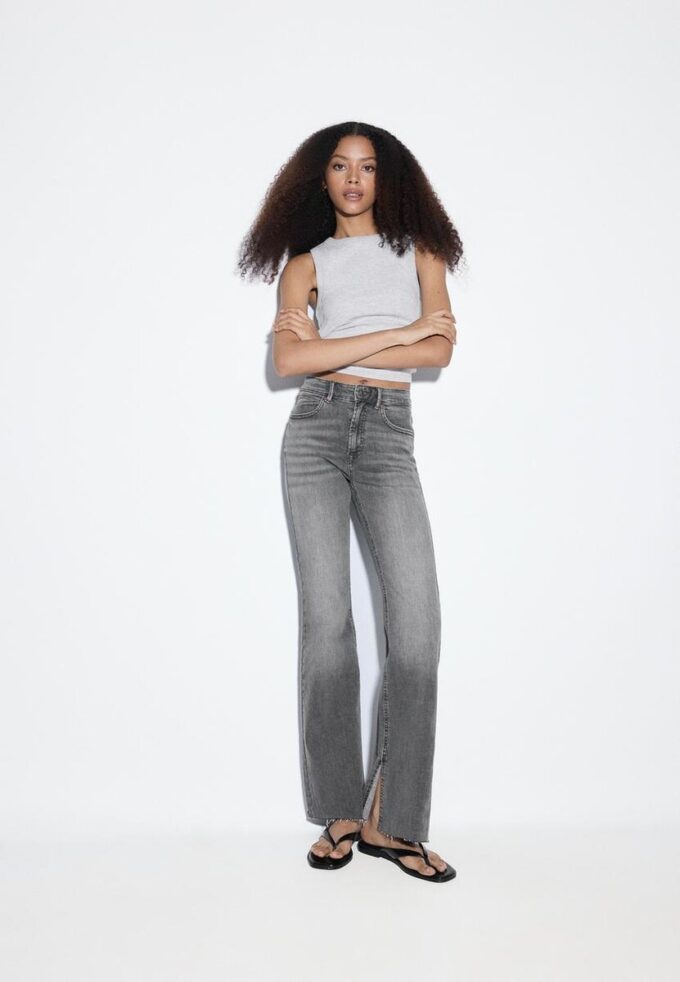 D74 Flared Jeans med slits