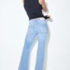 D74 Flared Jeans med slits D74 Flared Jeans med slits