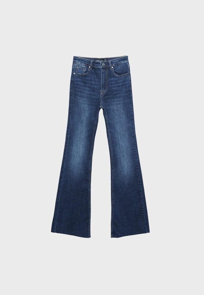 D74 Flared Jeans med slits