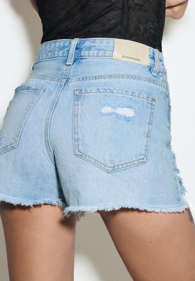 D75 Shorts i slitna jeans D75 Shorts i slitna jeans