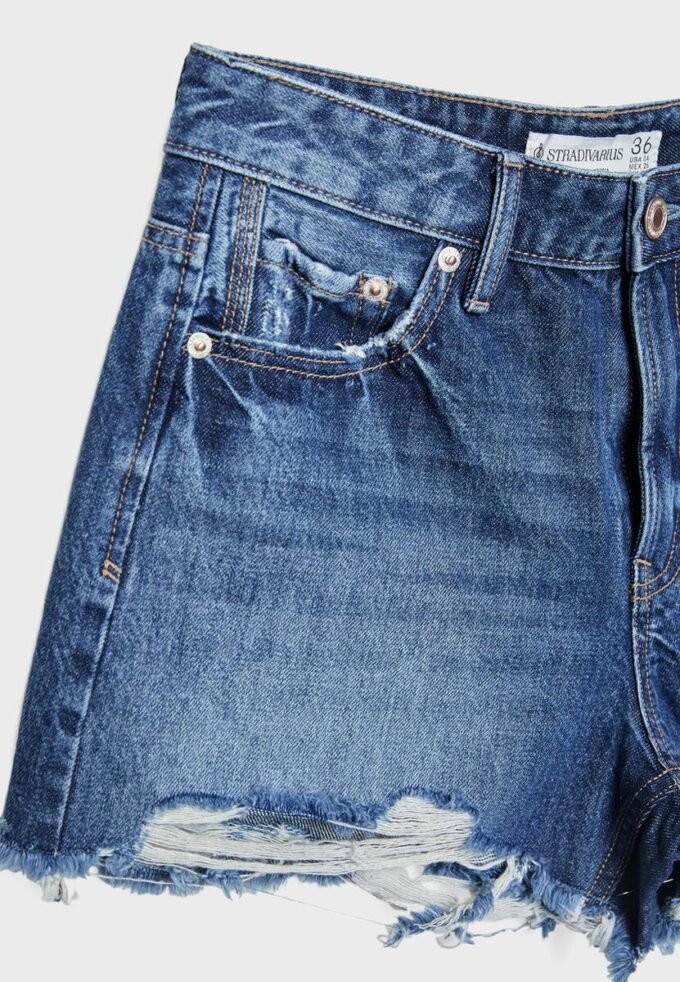 D75 Shorts i slitna jeans D75 Shorts i slitna jeans