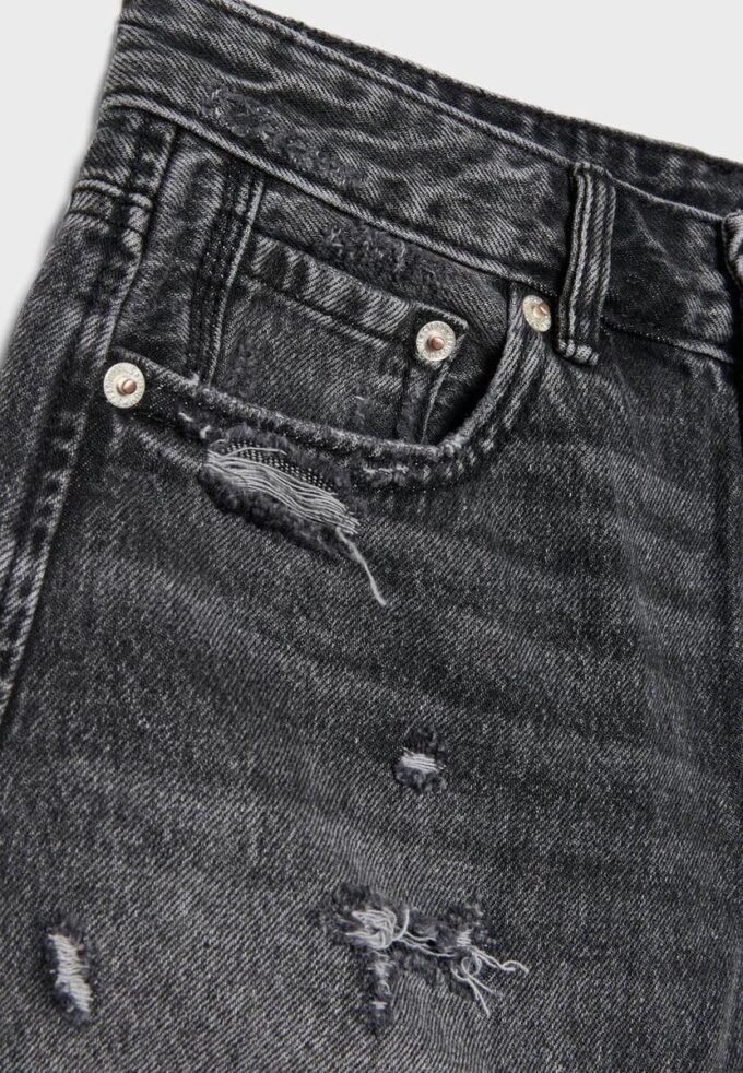 D75 Shorts i slitna jeans D75 Shorts i slitna jeans