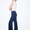 D77 Minimalistiska jeans med fickor D77 Minimalistiska jeans med fickor