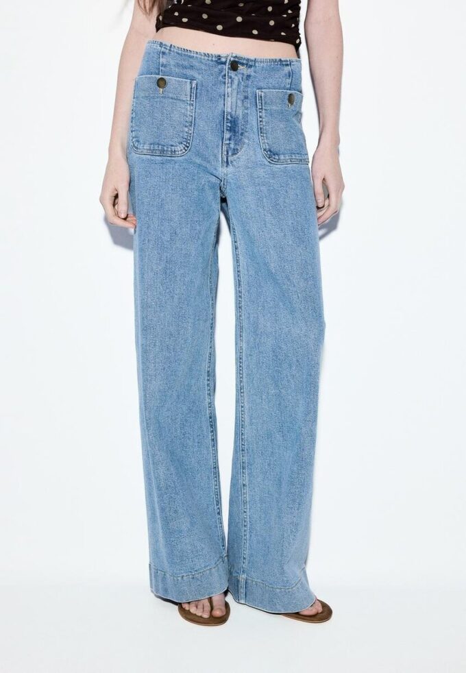 D77 Minimalistiska jeans med fickor D77 Minimalistiska jeans med fickor