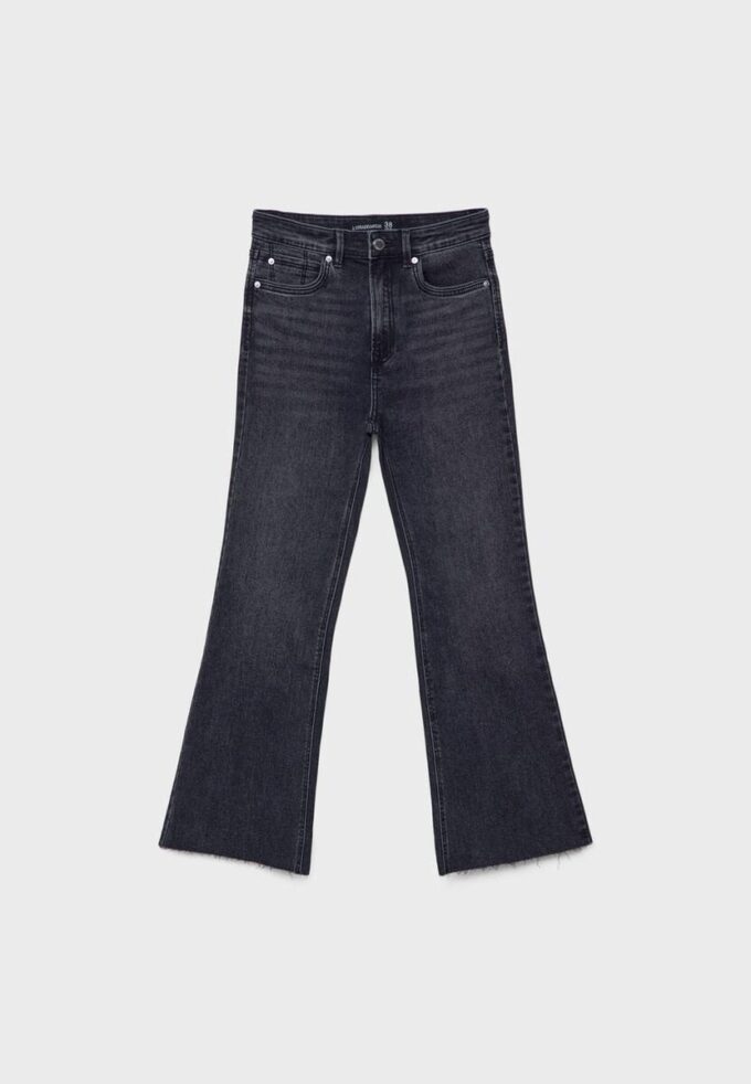 D78 Korta Flared jeans