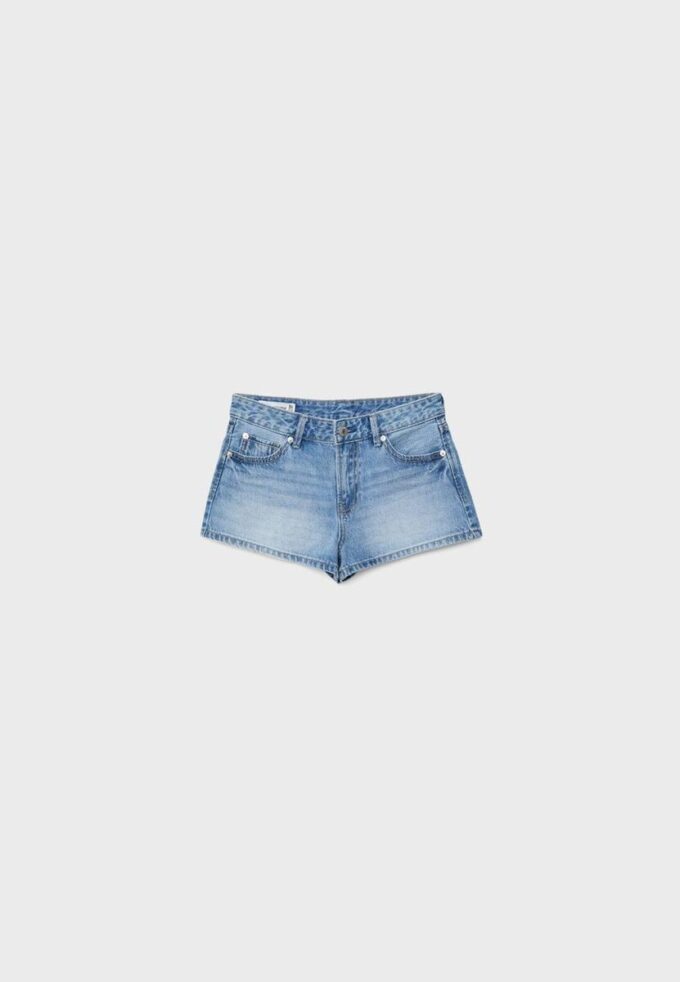 D79 Shorts med låg midja D79 Shorts med låg midja