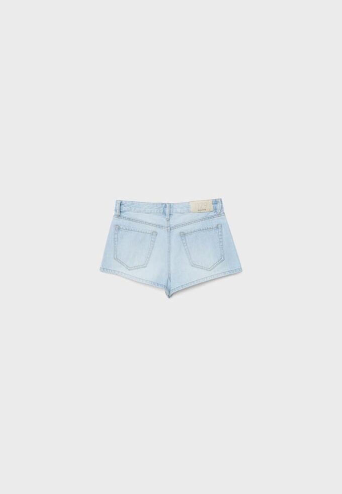 D79 Shorts med låg midja