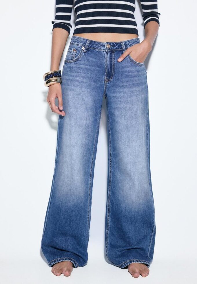 D91 Lågmidjade jeans med Wide Leg D91 Lågmidjade jeans med Wide Leg