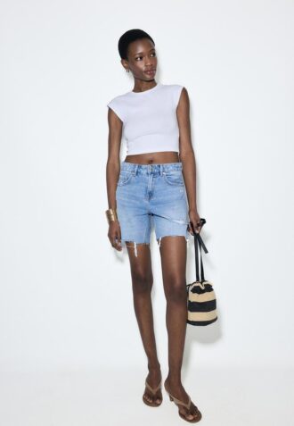D93 Långa jeansshorts