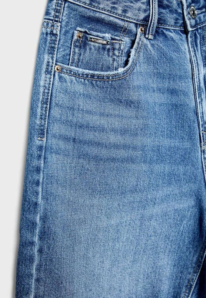 D93 Långa jeansshorts