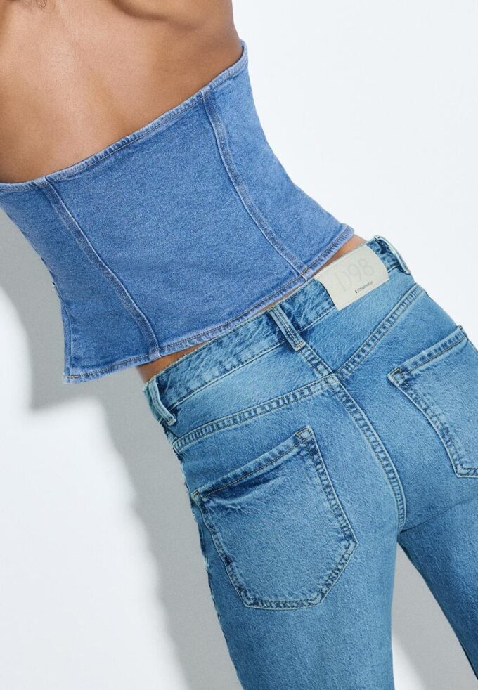D98 Jeans med raka ben