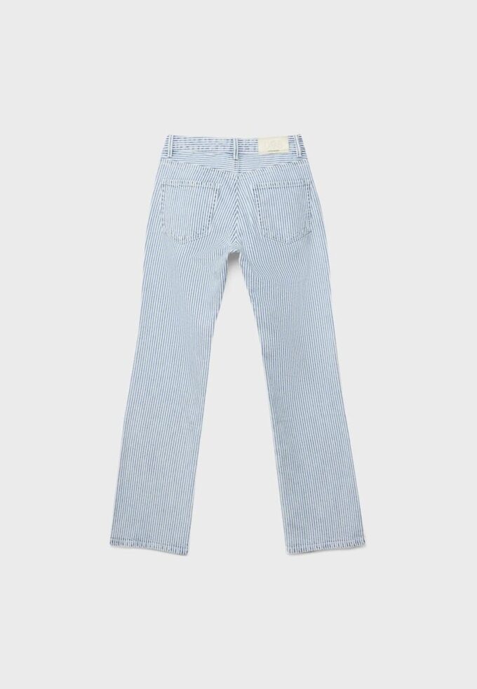 D98 Jeans med raka ben D98 Jeans med raka ben