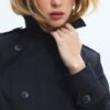 Enkel kort trenchcoat