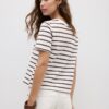 Enkel, tjock, randig Basplagg-T-shirt med normal passform