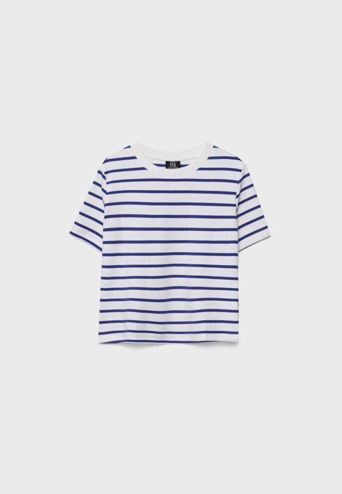 Enkel, tjock, randig Basplagg-T-shirt med normal passform Enkel, tjock, randig Basplagg-T-shirt med normal passform