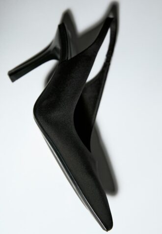 Enkla slingback-skor