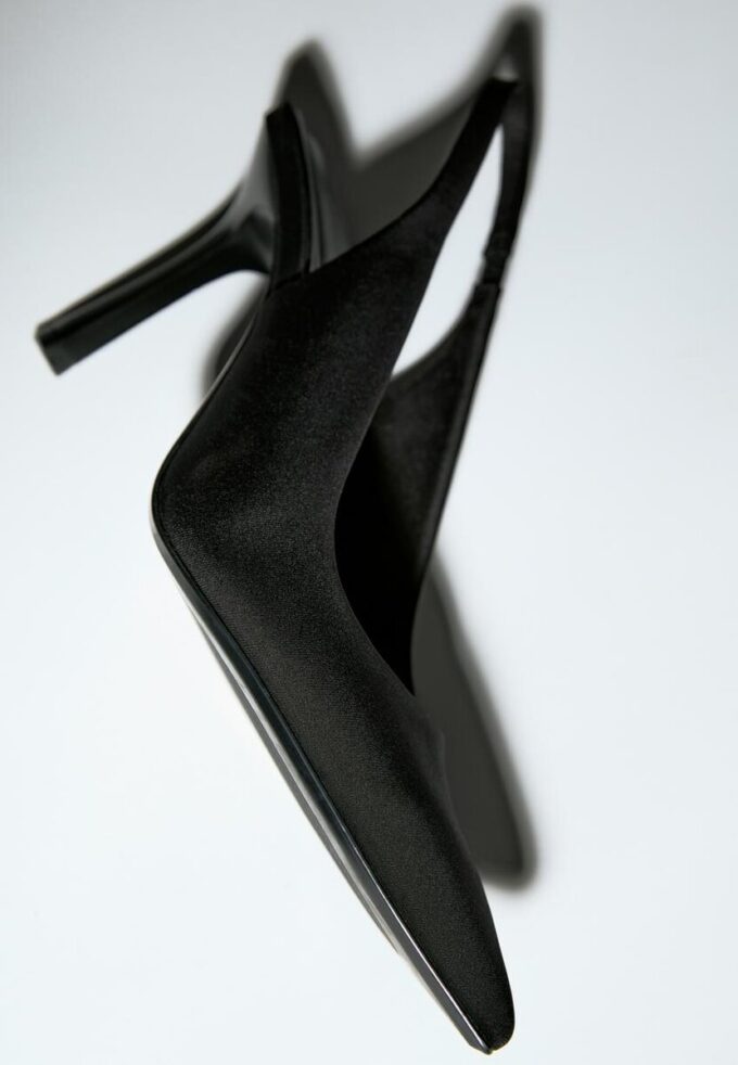 Enkla slingback-skor
