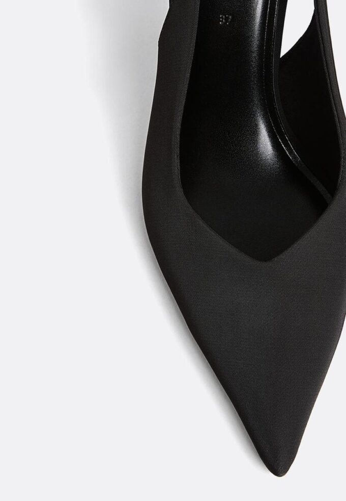 Enkla slingback-skor