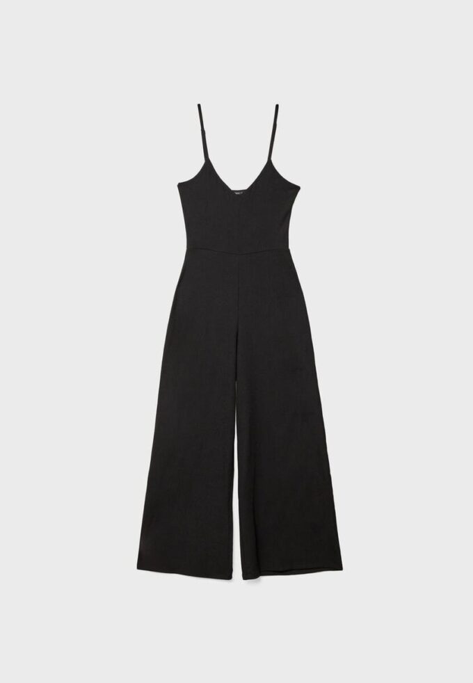 Flödande jumpsuit med spaghettiband