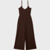Flödande jumpsuit med spaghettiband