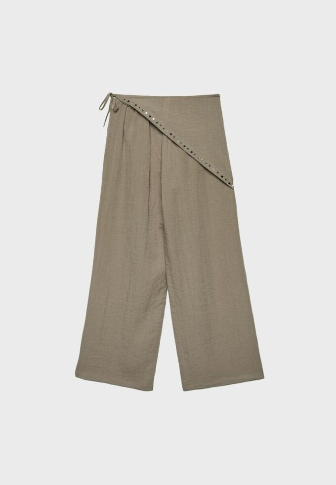 Flödande scarfbyxor Flödande scarfbyxor