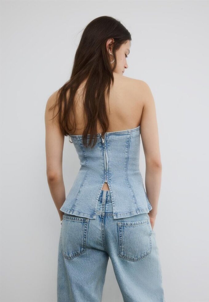 Glittrande bustier-toppar i denim