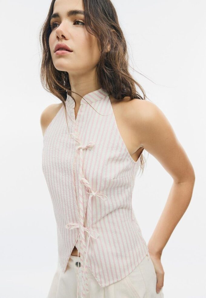 Halterneck-toppar i qipao-stil med halvskrynklig knut