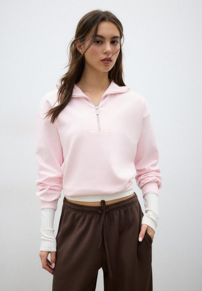 Höghalsad sweatshirt med dragkedja Höghalsad sweatshirt med dragkedja