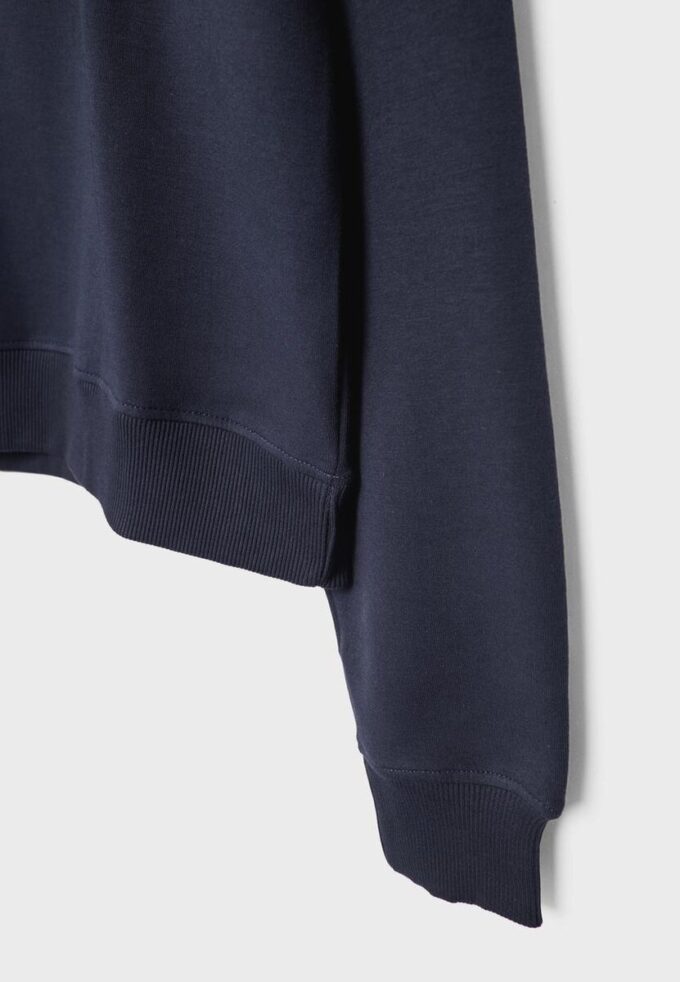 Höghalsad sweatshirt med dragkedja Höghalsad sweatshirt med dragkedja