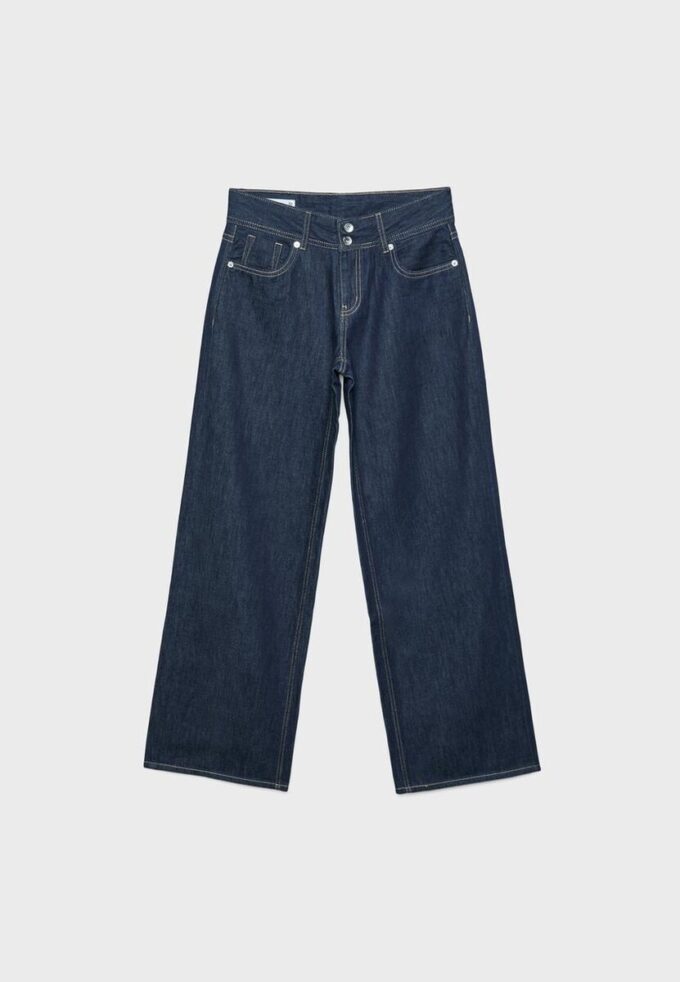 Jeans med låg midja och dubbla knappar Jeans med låg midja och dubbla knappar