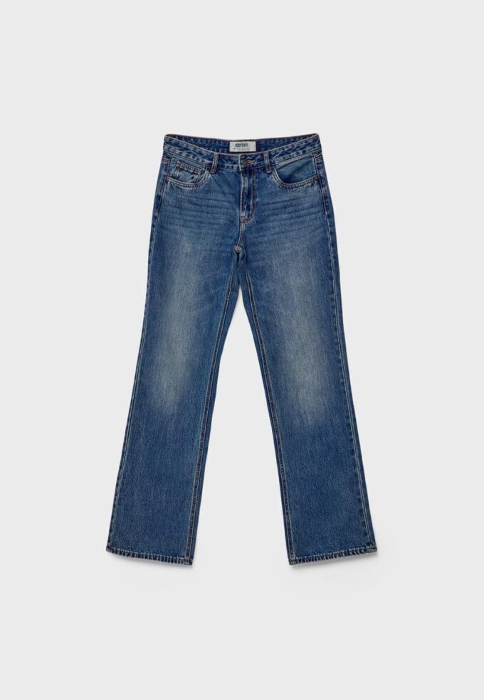 Jeans med låg midja och raka ben