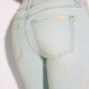 Jeans med låg midja och sömfickor