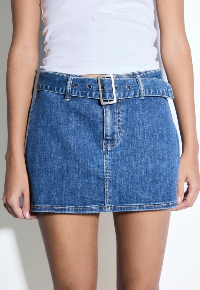 Jeanskort med bälte