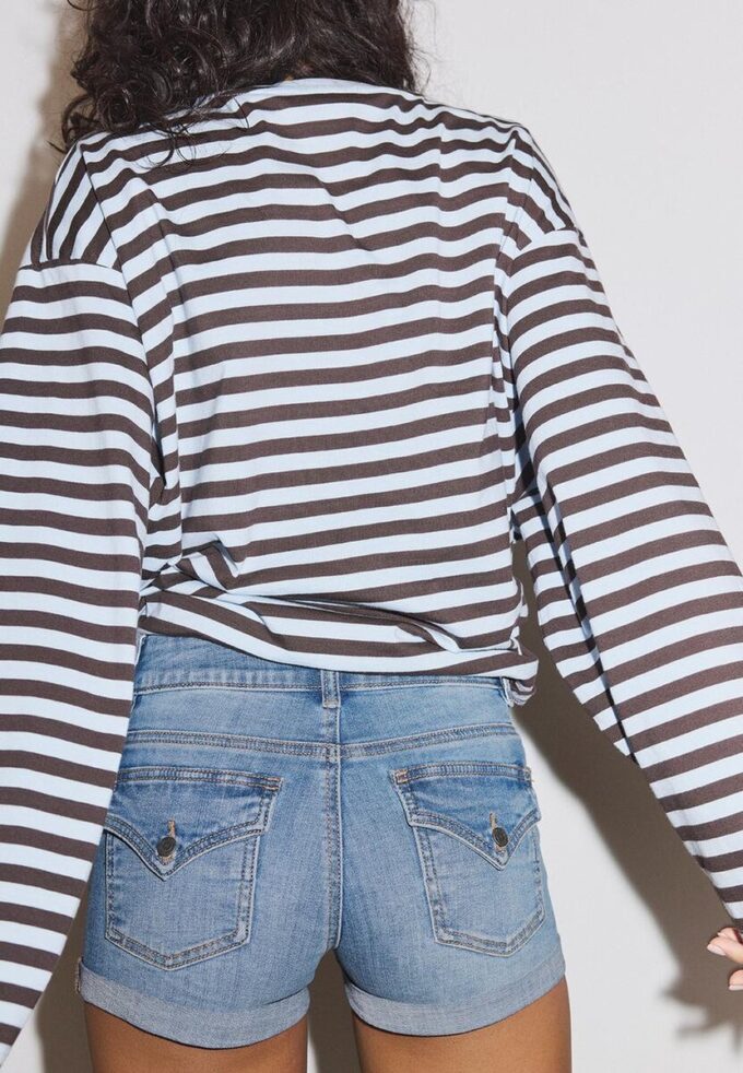 Jeansshorts med uppvikt fåll Jeansshorts med uppvikt fåll