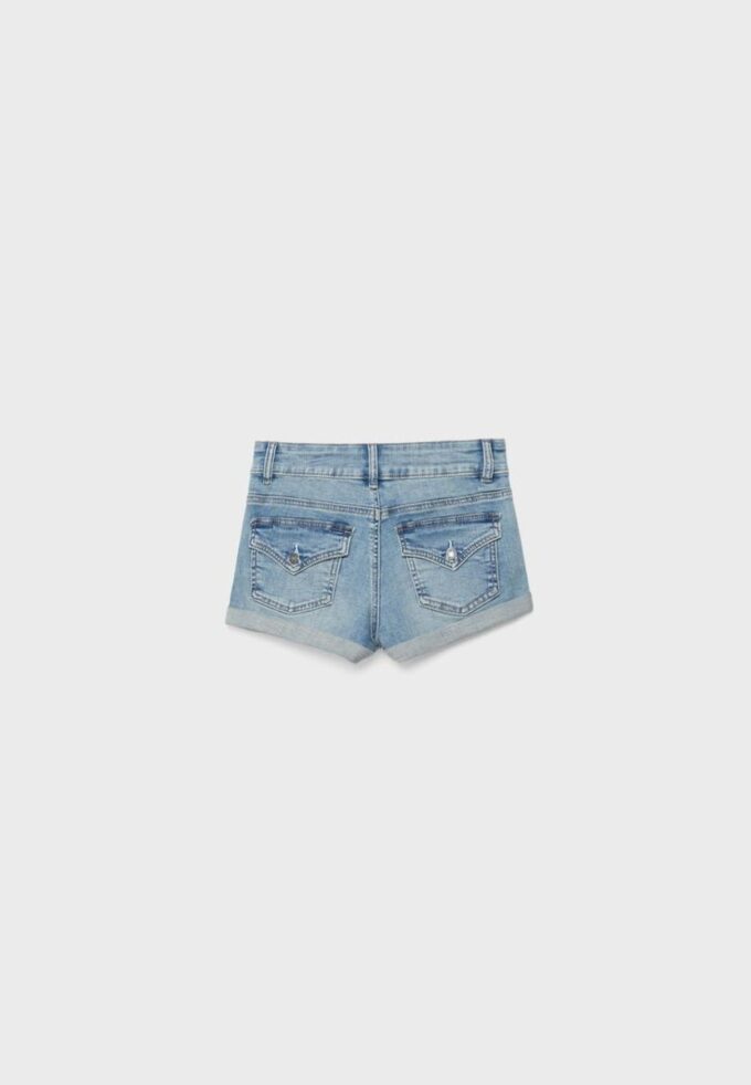 Jeansshorts med uppvikt fåll Jeansshorts med uppvikt fåll
