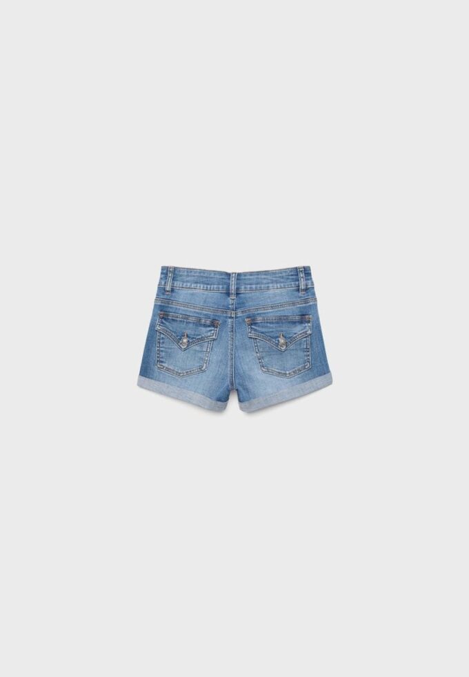 Jeansshorts med uppvikt fåll Jeansshorts med uppvikt fåll