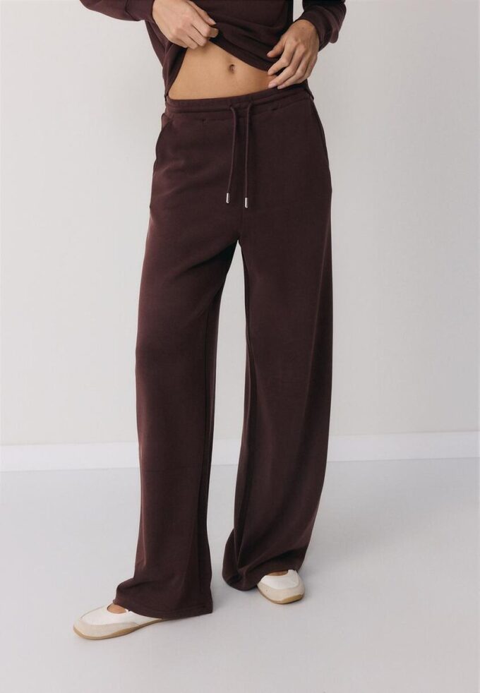 Joggingbyxor i palazzo-modell med Soft Touch-känsla Joggingbyxor i palazzo-modell med Soft Touch-känsla