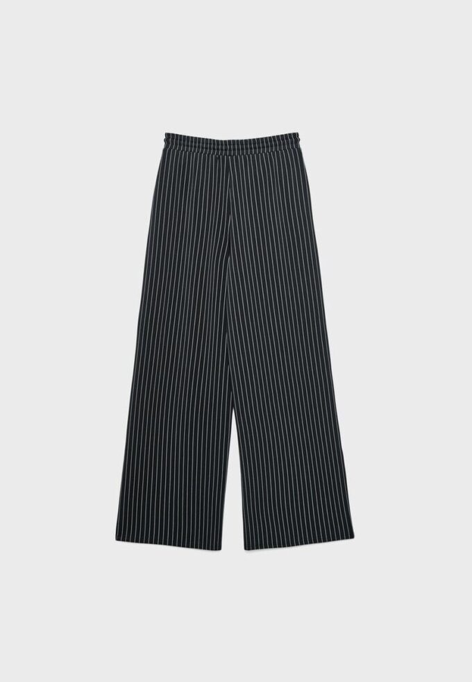 Joggingbyxor i palazzo-modell med Soft Touch-känsla Joggingbyxor i palazzo-modell med Soft Touch-känsla