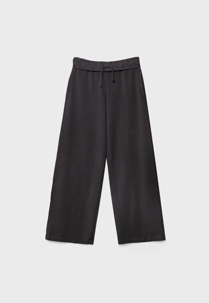Joggingbyxor med raka ben och tvättad effekt Joggingbyxor med raka ben och tvättad effekt