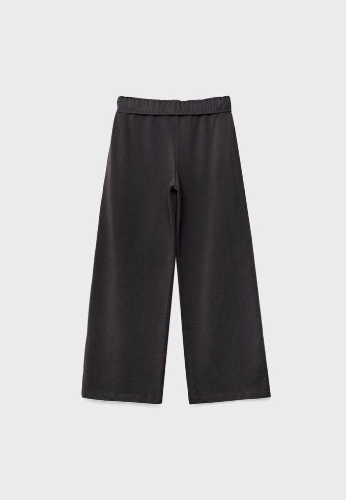 Joggingbyxor med raka ben och tvättad effekt Joggingbyxor med raka ben och tvättad effekt