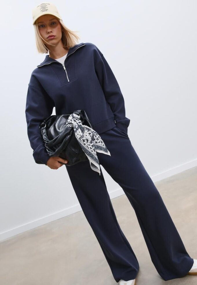 Joggingbyxor med Wide Leg Joggingbyxor med Wide Leg