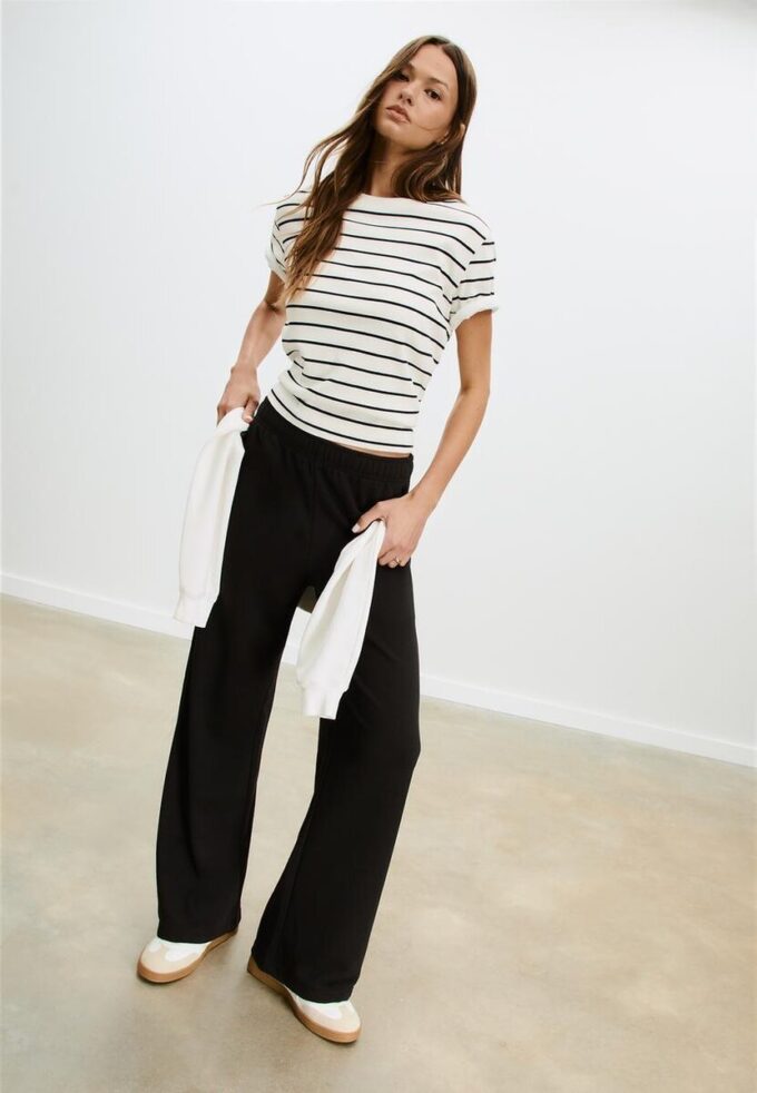 Joggingbyxor med Wide Leg Joggingbyxor med Wide Leg