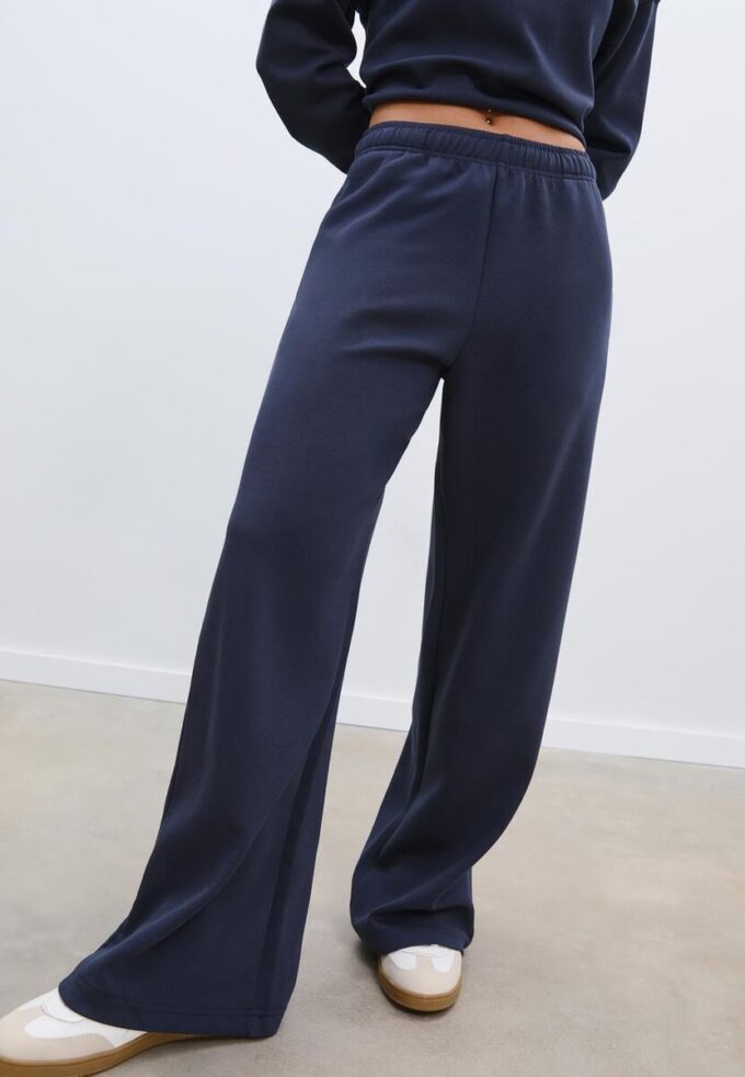 Joggingbyxor med Wide Leg Joggingbyxor med Wide Leg