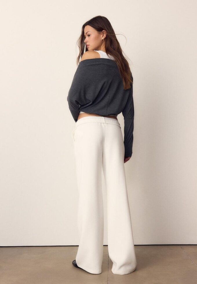 Joggingbyxor med Wide Leg Joggingbyxor med Wide Leg